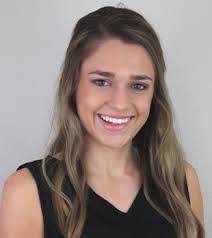 Madelyn Graves's Instagram, Twitter & Facebook