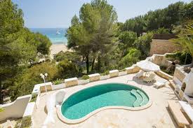Jetzt ein wohnung mieten auf vivires.com! Ibiza Ferienhaus Am Strand Casa Playa Cala Llenya Ihr Familienurlaub Bis 6 Personen