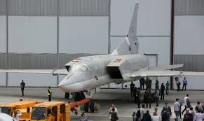 The empty weight and maximum takeoff weights of the aircraft are 53,500kg and 126,400kg respectively. Pictures Russia Rolls Out Modernised Tu 22m3m Bomber News Flight Global