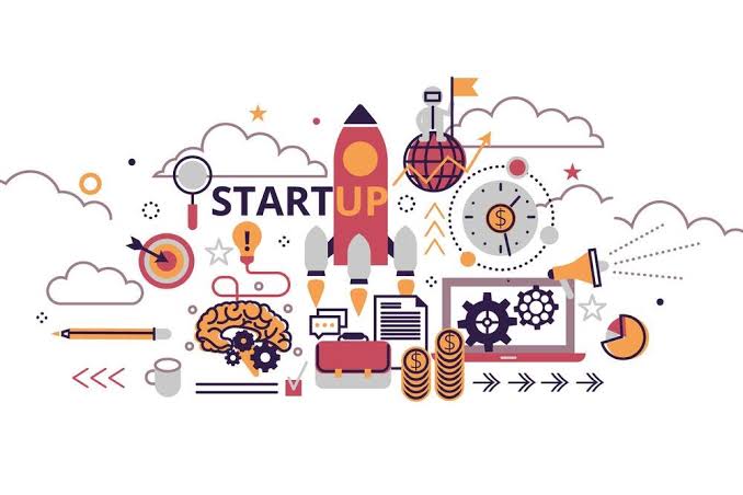The Successful Transition from Corporate Sphere to Startup Ecosystem: A  Comprehensive Guide