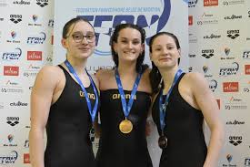 Image result for tbn:nS7VVzE55vmeuM::www.sportnat.com/lapouneur/bouton/course.gif