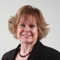 Elizabeth Messier's Instagram, Twitter & Facebook