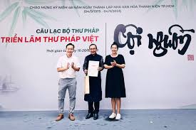 Tác giả "Thư pháp là gì?" nói về chữ "Tình" trong triển lãm "Cội nguồn" -  Mây Thong Dong