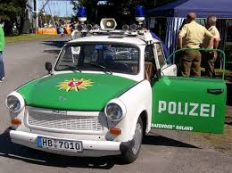 Epingle Par Salva Ramos Sur Chranit A Pomahat Voitures De Police Vehicule De Police Voiture De Police