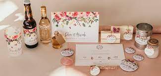 Creation de site de mariage personnalise pep s wedding. Cadeaux Invites Mariage Personnalises Petit Mariage Entre Amis Faire Part Gobelets Badges