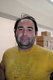 Tiyatrocu Erdinç Dinçer Enmutlunun 7 Çocuğundan 4ü Amca Mesleğini Seçmiş