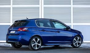 The peugeot 308 is a practical family car that sports a futuristic interior and comes with a selection of frugal engines. Lanzamiento Peugeot 308 S En Argentina