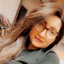 Gabrielle Webber's Instagram, Twitter & Facebook