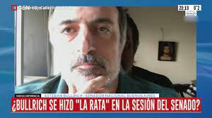 El candidato a senador oficialista, esteban bullrich, le gana a la ex presidenta por sólo décimas con el 95 por ciento de las mesas escrutadas. El Senador Esteban Bullrich Se Hizo La Rata En La Sesion Virtual Youtube