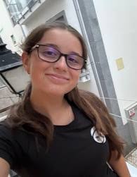 Samantha Clements's Instagram, Twitter & Facebook