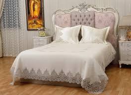 Yatak örtüsü takımı fiyatları ve en iyi yatak örtüsü takımı markaları geniş seçenek yelpazesiyle kategorimizde sizleri bekliyor. Evlen Boutique Masko Bed Decor Home Decor Bedroom Decor