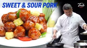 It goes well with steamed rice, fried rice or chow mein. Easy Recipe Tasty Chinese Sweet And Sour Pork With Pineapple è è˜¿å'•å'¾è‚‰ Youtube