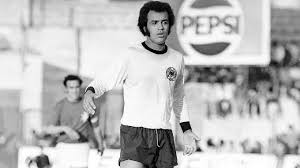 Kickers offenbach, hertha bsc, borussia dortmund, union solingen, werder bremen und den vfl erwin kostedde 1975 in düsseldorf. News Dfb Deutscher Fussball Bund E V