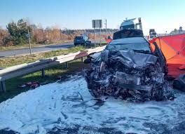 Droga w kierunku poznania jest zablokowana, a ruch w stronę białegostoku odbywa się są ofiary, droga zablokowana. Wypadek Na S8 Artykuly Warszawa Nasze Miasto