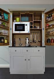 mini kitchen