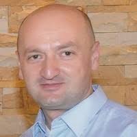 1900+ profilů „Veselinovic“