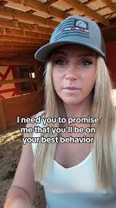 Aileen Bailey's Instagram, Twitter & Facebook