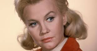 'General Hospital,' 'Gomer Pyle, U.S.M.C.' Star Dies: Elizabeth MacRae Was  88