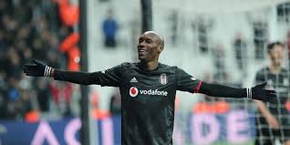 Atiba hutchinson ile ilgili detaylı bilgi alabilir, kim olduğunu, nereli olduğunu, yaşını ve boyunu öğrenebilir. Besiktasli Atiba Dan 37 Yas Cevabi