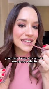 ¡Regálate mi membresía “Destino Makeup” en esta Navidad! Dale click al link  de mi bio o comenta la palabra DESTINO y te envío la info 🎁❤️