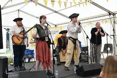 Folk Introducing Stage