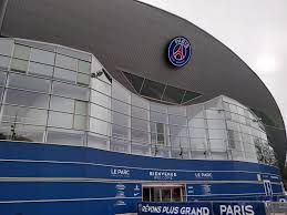 5000 privilégiés, dont 2000 ultras, ont suivi la finale de la ligue des champions au parc des princes. Visite Parc Des Princes Stade Du Psg Horaires Tarifs Billets Stadium Tour
