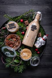 3 Raffinierte Rezepte Fur Geschenke Aus Der Kuche Schokolikor Gesalzenes Dulce De Leche Eingelegte Tomaten Trickytine