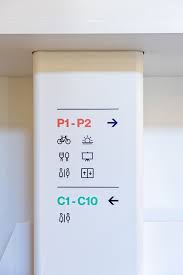 A Tour Of Doordash S New San Francisco Hq Wayfinding Signage Design Signage Design Wayfinding System