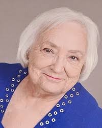 Darla Cole's Instagram, Twitter & Facebook