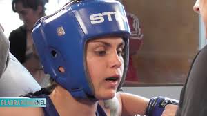 Cary-Lee Hadlow vs Nikki Arnold