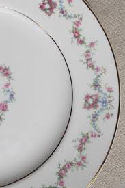 We did not find results for: Arcadia Old Ivory Syracuse China Vintage Salad Plates W Pink Blue Floral Garland