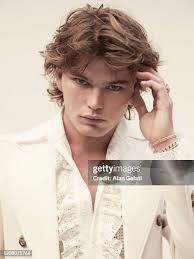 2.221 fotos e imágenes de alta resolución de Jordan Alan