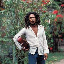 Боб марли (англ.— bob marley, полное имя ро́берт не́ста ма́рли, англ.— robert nesta marley; Manufacturing Bob Marley The New Yorker