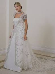 I Love This Dress For Our 25th Anniversary Vow Renewal Vow Renewal Dress Short Sleeve Wedding Dress Wedding Dress Inspiration