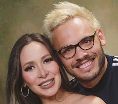 Knew it changed in april, nine rounds into his 52nd professional prize fight. Video Boxer Julio Cesar Chavez Jr Robbed Of 750k His Wife Is El Chapo S Son Ex Wife Blacksportsonline