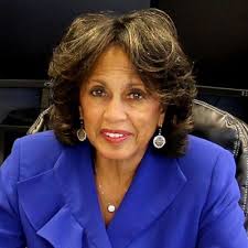 Celebrating Leading Women in Higher Education: Diverse Presents 25 Women  Making a Difference in the World of Academe