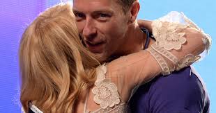 Kylie Minogue dans les bras de Chris Martin : Soirée rock'n'roll pour la  popstar