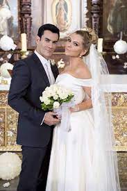 Benedict cumberbatch, jared harris, jamie sives. Pana La Capatul Lumii Home Facebook