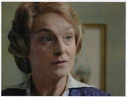 Barbara with Richard Anderson in the Season 1 episode, 'The Psychic'.