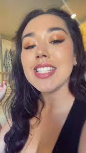 Madeline Wilcox's Instagram, Twitter & Facebook