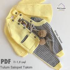 Sofia Loren Adli Kullanicinin Erkek Bebekler Icin Yelekler Panosundaki Pin Baby Knitting Patterns Bebek Sapkasi Orme Baby Outfits