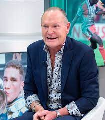 Latest paul gascoigne news and updates, special reports, videos & photos of paul gascoigne on sportstar. Harry Redknapp Rescues Boozy Paul Gascoigne After Finding Troubled Ace On Out Of Control Bender In Restaurant
