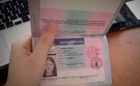 In today's video you will learn how to ask for a permission and for a favour. El Permiso De Residencia En Alemania Aufenthatlstitel