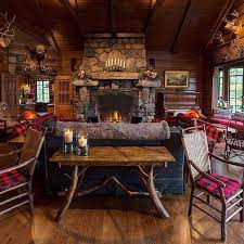 It's about how to bring texture. 25 Amazing Western And Rustic Home Decoration Ideas Rustichome Homedecor Homedecorideas Rustic House Rustic Cabin Decor Rustic Cabin