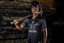 João lucas cardoso)vestir a camisa do criciúma tem sabor de reencontro. De Volta As Origens Criciuma Homenageia Os Carvoeiros Na Nova Camisa Confira Fotos Criciuma Ge