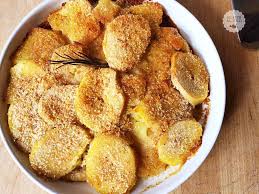 Infine condito con una profumata citronette ovvero il classico intingolo di olio, sale, prezzemolo e limone! Pasticcio Di Carne E Patate Al Forno Ricette Al Volo