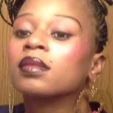 Neisha Moore (@NeishaNm)