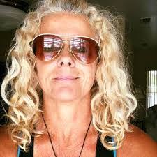 Tammy Steinberg's Instagram, Twitter & Facebook