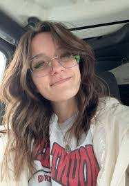 Ariana Mccormick's Instagram, Twitter & Facebook