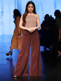New Fashion Trends For Ladies In India Indian high fashion men is a blog on all major social media platforms, we bring you with the latest fashion trends, indian boys are.